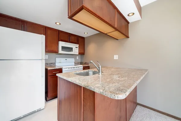 $120,000 | 218 Bienterra Trail, Unit 2B, Rockford, IL 61107