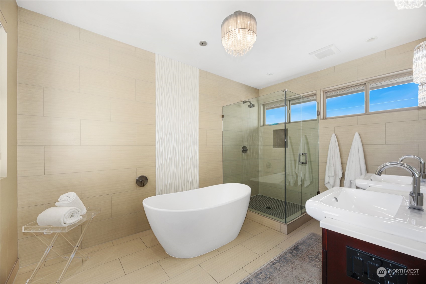 2148 Sunset Avenue Southwest Seattle, WA 98116 - Photo 24 of 40 a bathroom with a sink toilet and shower