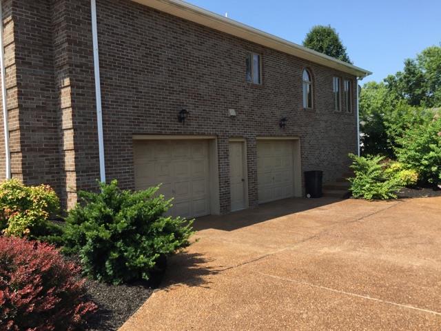 120 Proffitt Street Carthage, TN 37030 - Photo 3 of 20 2 car garage with access door
