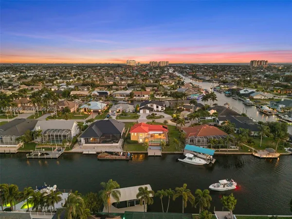 $969,000 | 1223 Southwest 51st Street, Cape Coral, FL 33914