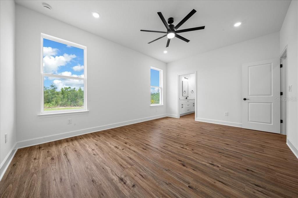 16213 Penn State Road Weeki Wachee, FL 34614 - Photo 21 of 63