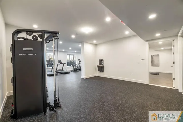 $2,450 | 1 Nolan Way, Unit A2, North Brunswick, NJ 08902