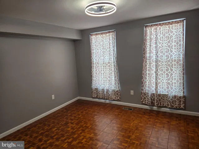 $2,700 | 33 South Ann Street, Baltimore, MD 21231