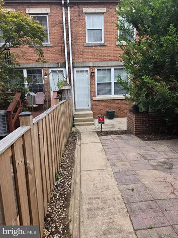 $2,700 | 33 South Ann Street, Baltimore, MD 21231