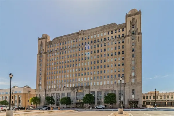 $1,875 | 201 West Lancaster Avenue, Unit 119, Fort Worth, TX 76102