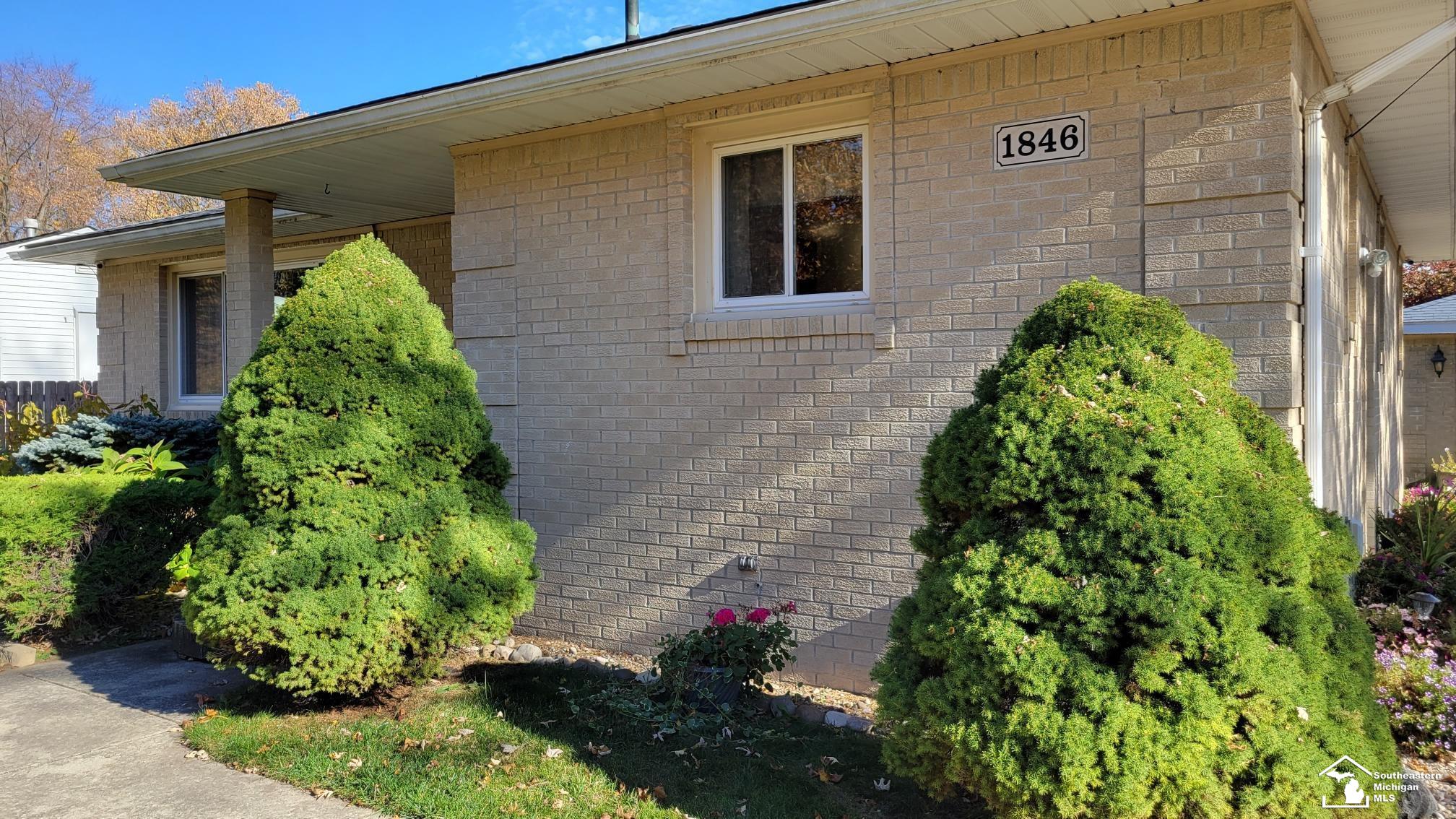 1846 Spaulding Road Monroe, MI 48162 - Photo 9 of 24