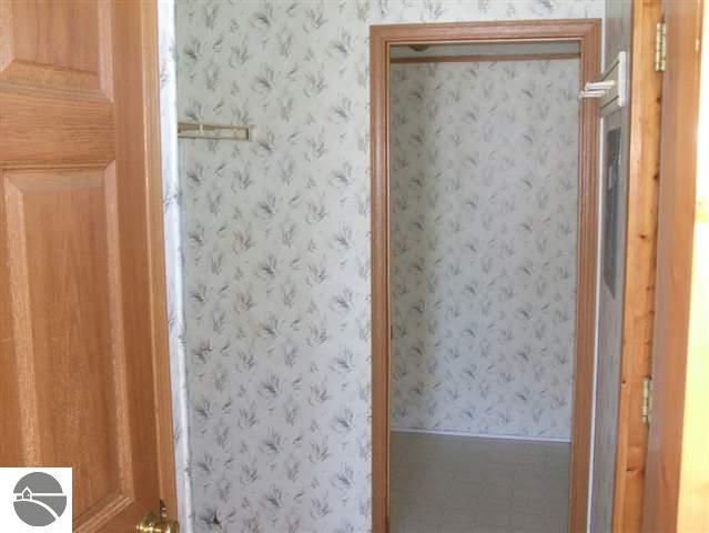 8510 Eroadman Road Merritt, MI 49667 - Photo 11 of 25 1723008-10.JPG
