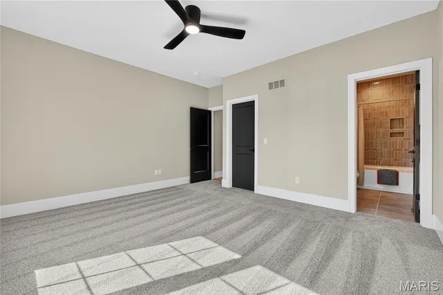 $1,827,349 | 11 North Tealbrook Drive, St. Louis, MO 63141