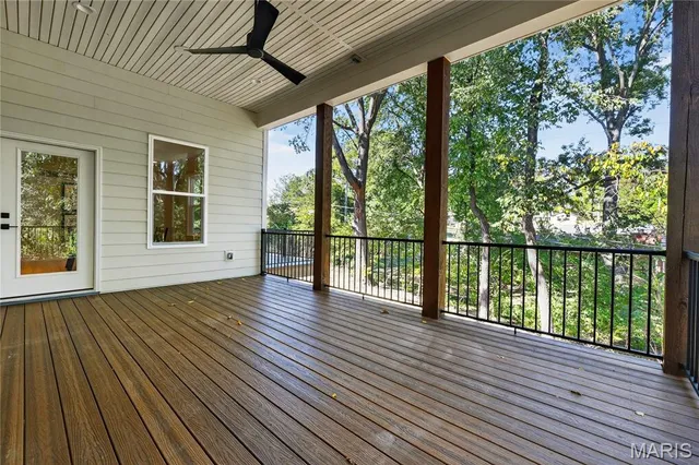 $1,827,349 | 11 North Tealbrook Drive, St. Louis, MO 63141