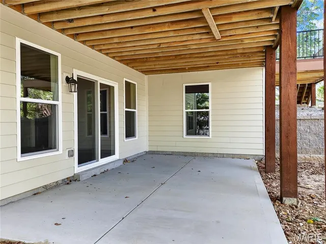 $1,827,349 | 11 North Tealbrook Drive, St. Louis, MO 63141