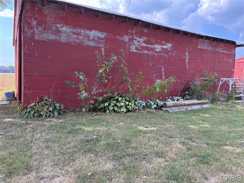 541 Ripson Bridge Avenue Sorento, IL 62086 - Photo 11 of 24 Gallery Image 11