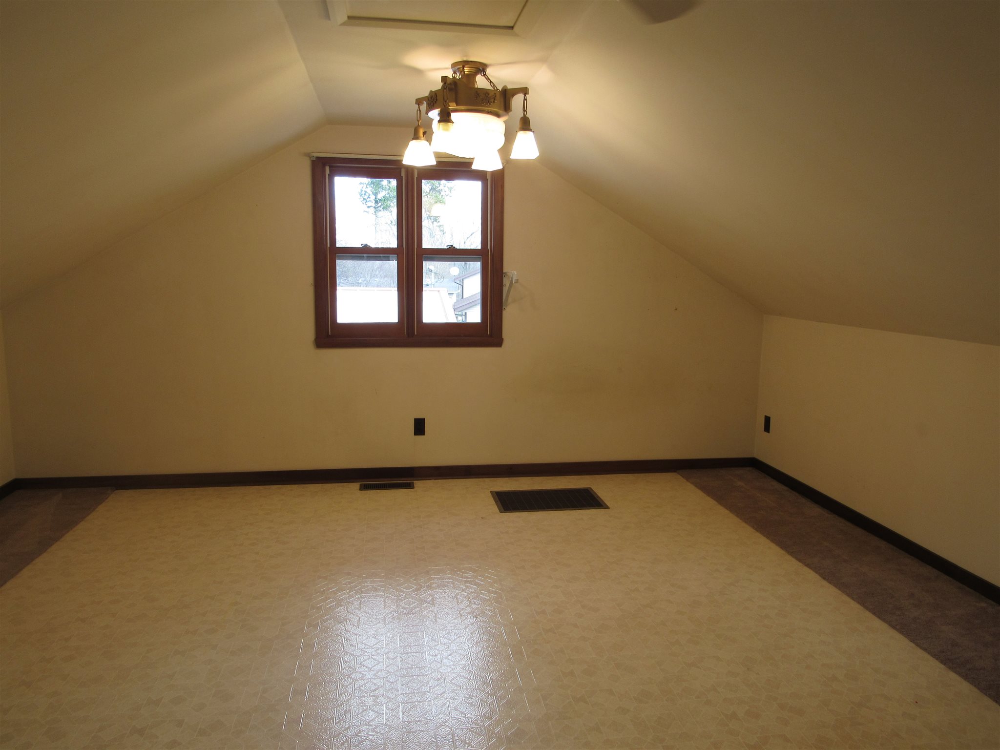 4999 Ford Road Mount Vernon, IN 47620 - Photo 19 of 34 Gallery Image 19