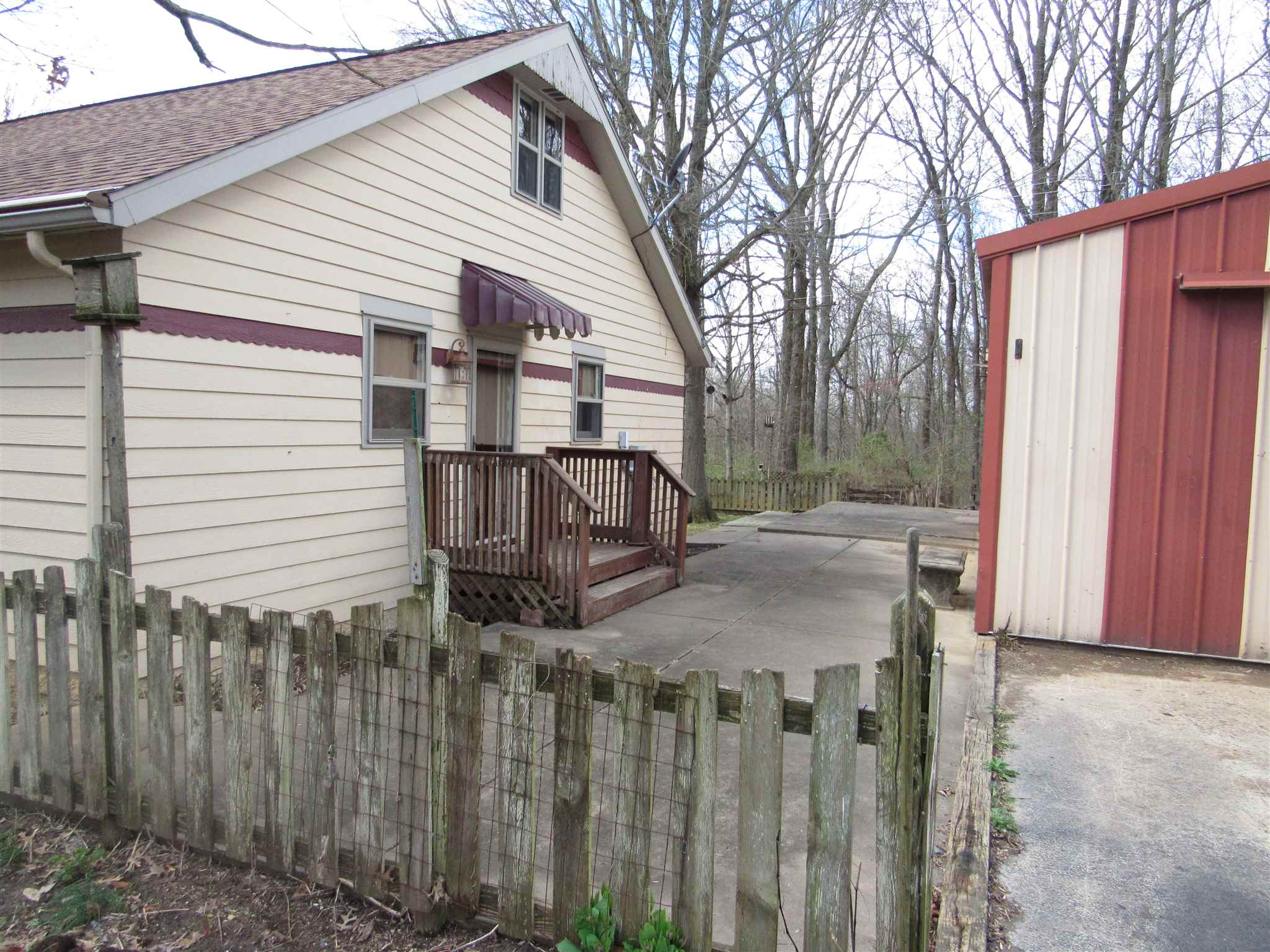4999 Ford Road Mount Vernon, IN 47620 - Photo 23 of 34 Gallery Image 23