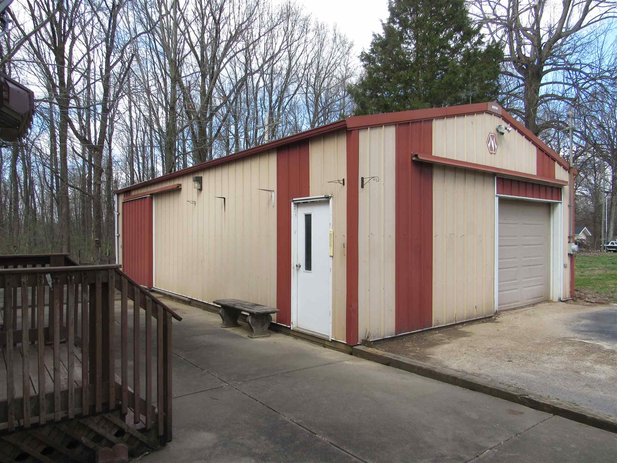 4999 Ford Road Mount Vernon, IN 47620 - Photo 24 of 34 Gallery Image 24