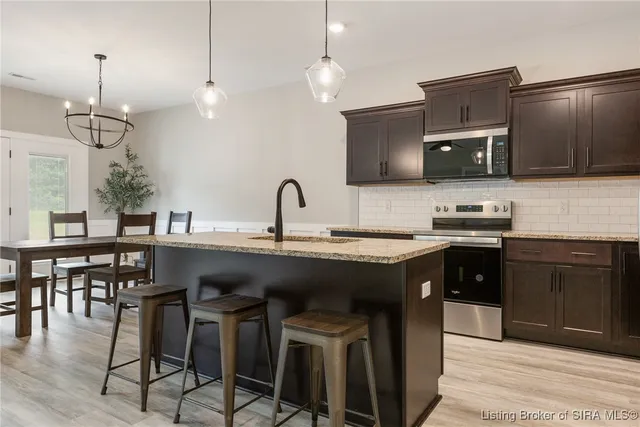 $305,900 | 3204 Asher Way, Unit 128, Jeffersonville, IN 47130