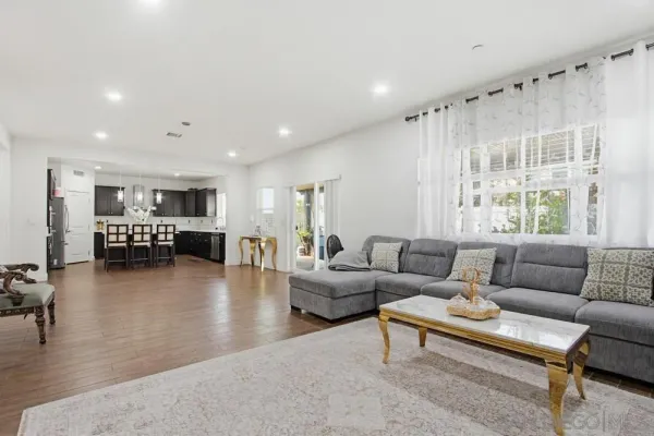 $1,169,000 | 1675 Felicita Lane, Escondido, CA 92025