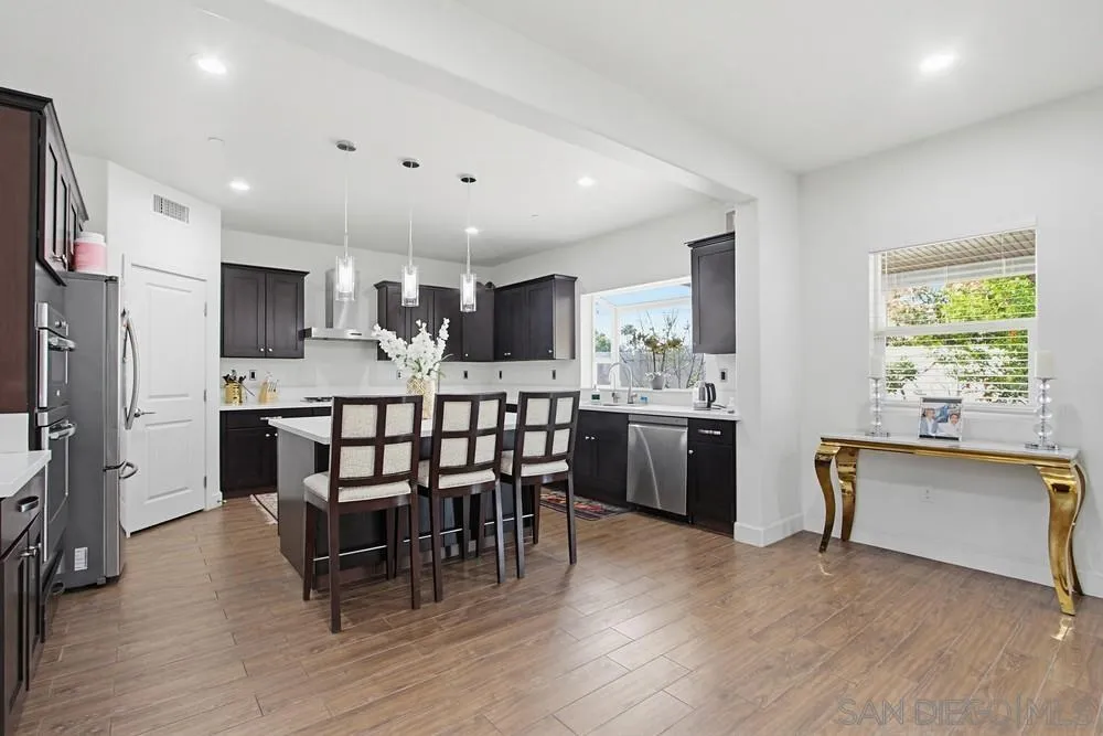 1675 Felicita Lane Escondido, CA 92025 - Photo 13 of 52