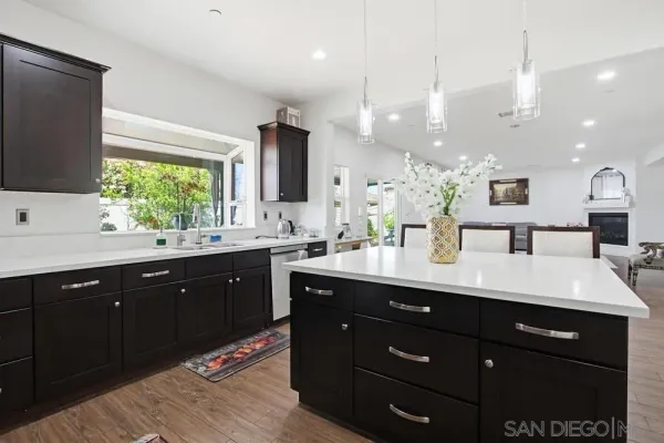 $1,169,000 | 1675 Felicita Lane, Escondido, CA 92025