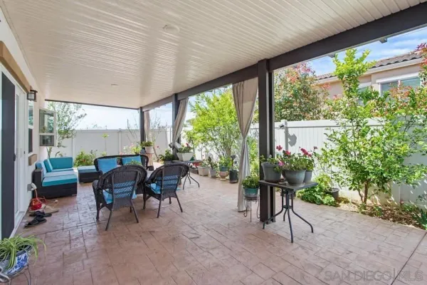 $1,169,000 | 1675 Felicita Lane, Escondido, CA 92025
