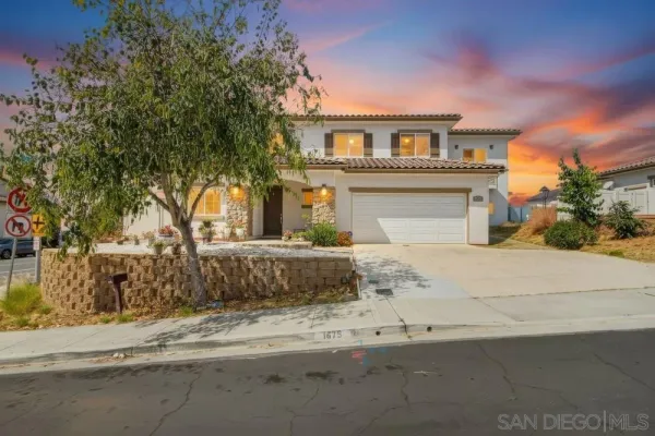 $1,169,000 | 1675 Felicita Lane, Escondido, CA 92025