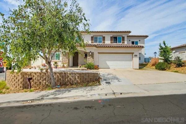 $1,169,000 | 1675 Felicita Lane, Escondido, CA 92025