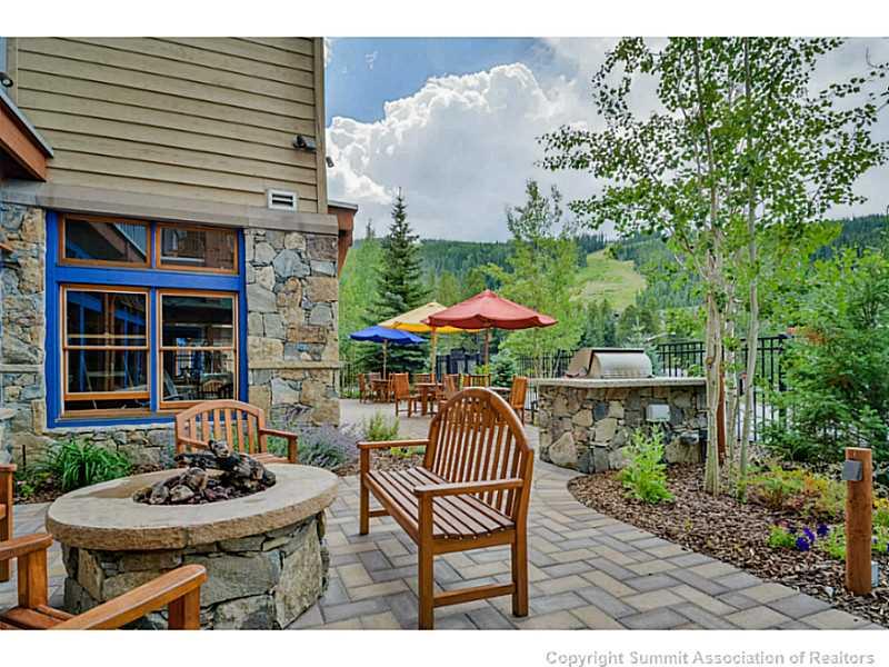 195 River Run Road, Unit 8045 Keystone, CO 80435 - Photo 12 of 15 a view of a table and chairs in patio of the house