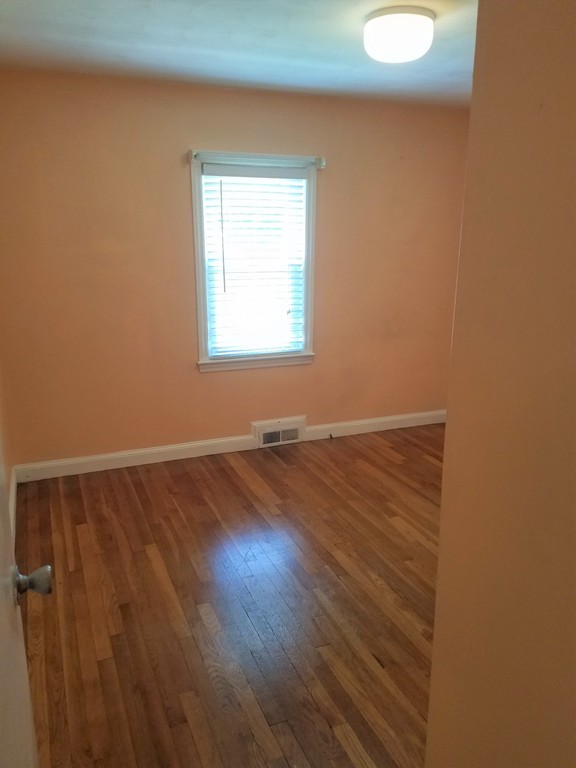 51 Saning Road Weymouth, MA 02191 - Photo 11 of 17 Gallery Image 11
