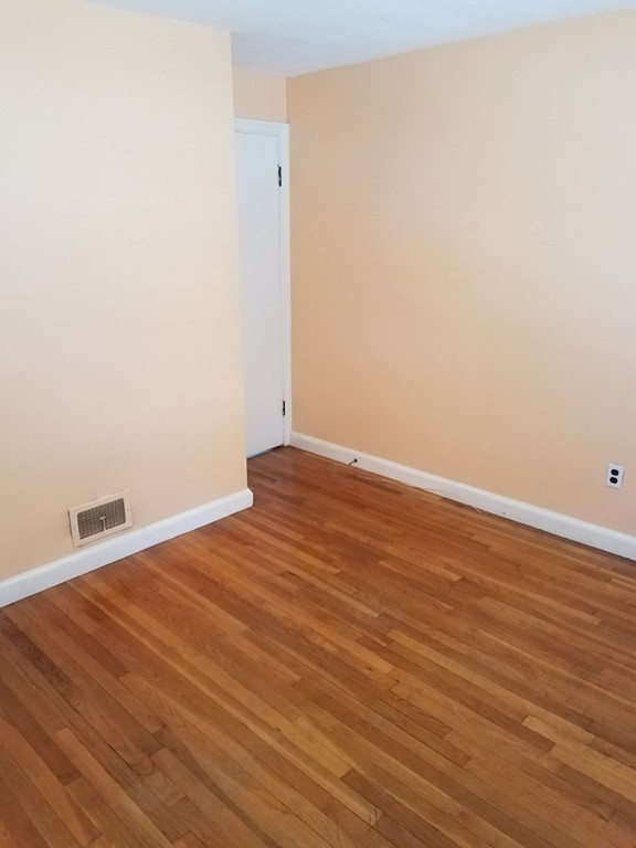 51 Saning Road Weymouth, MA 02191 - Photo 12 of 17 Gallery Image 12