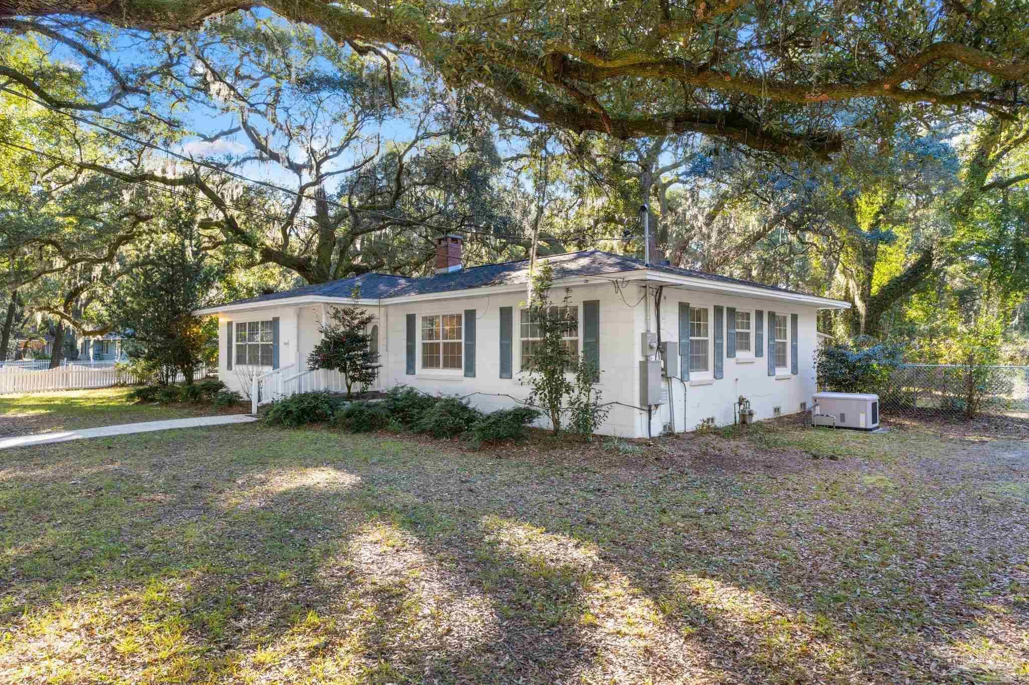4449 Garcon Point Road Bagdad, FL 32583 - Photo 1 of 35 Gallery Image 1