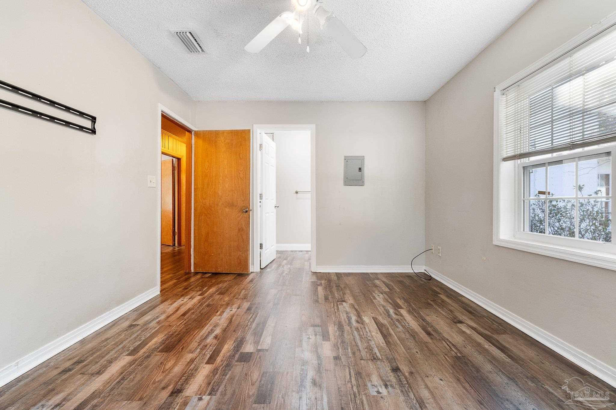 4449 Garcon Point Road Bagdad, FL 32583 - Photo 16 of 35 Gallery Image 16