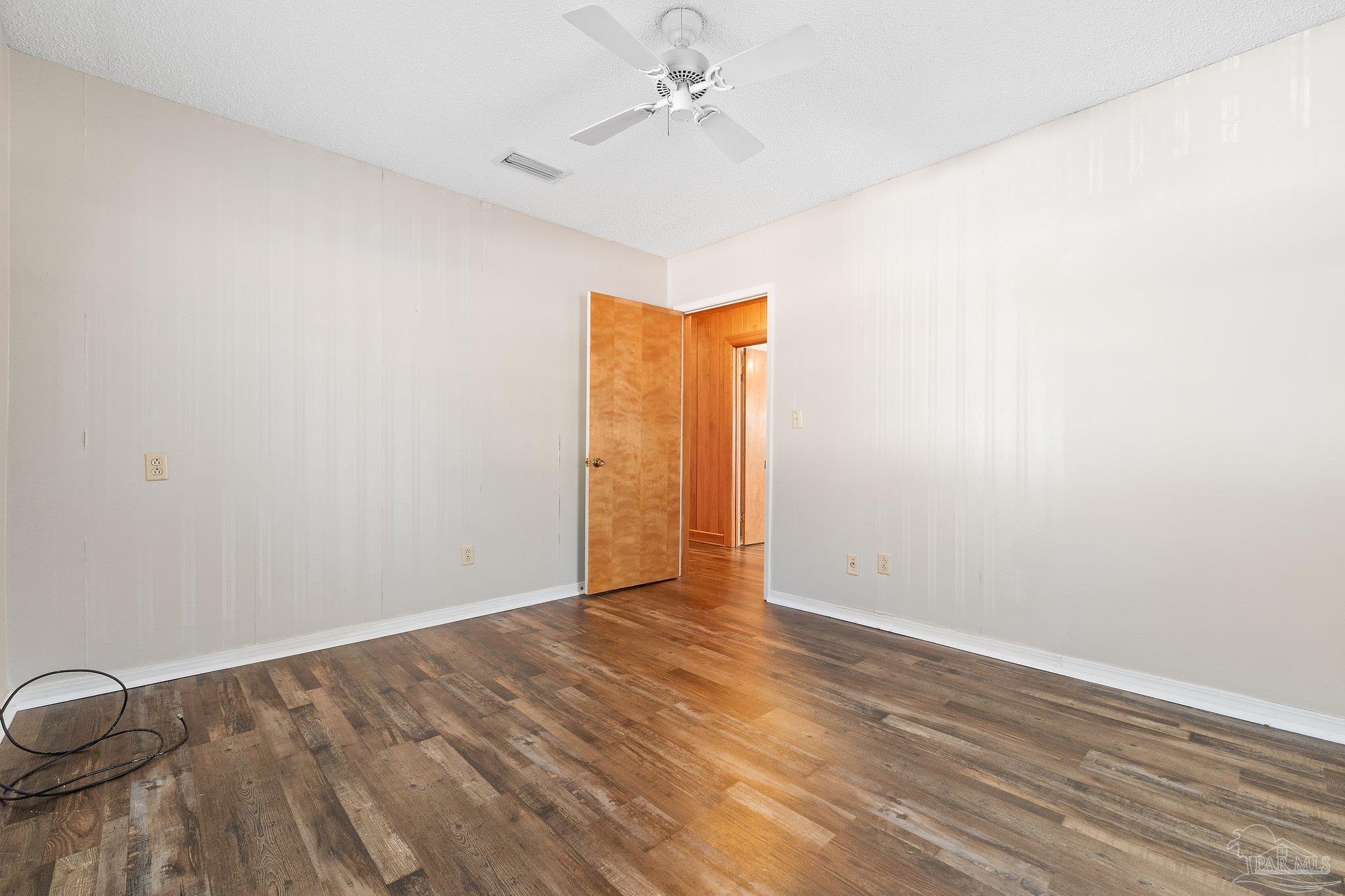 4449 Garcon Point Road Bagdad, FL 32583 - Photo 23 of 35 Gallery Image 23