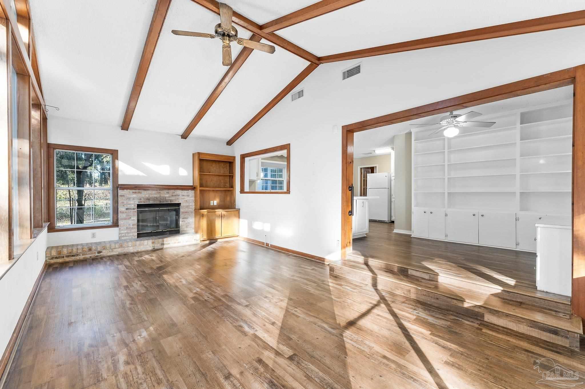 4449 Garcon Point Road Bagdad, FL 32583 - Photo 10 of 35 Gallery Image 10
