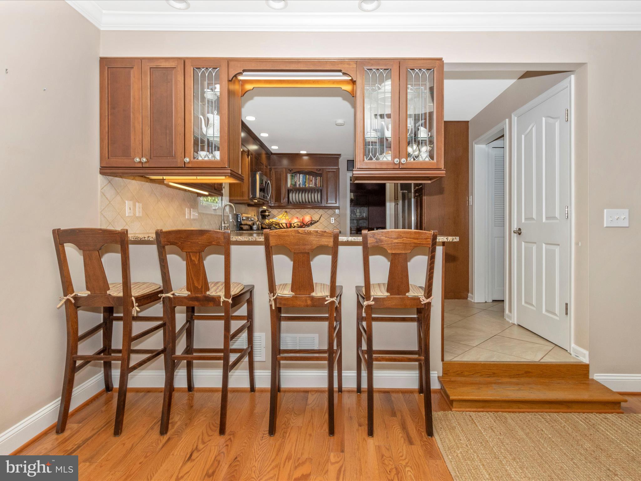 7 Emerson Road Severna Park, MD 21146 - Photo 16 of 49 Kitchen