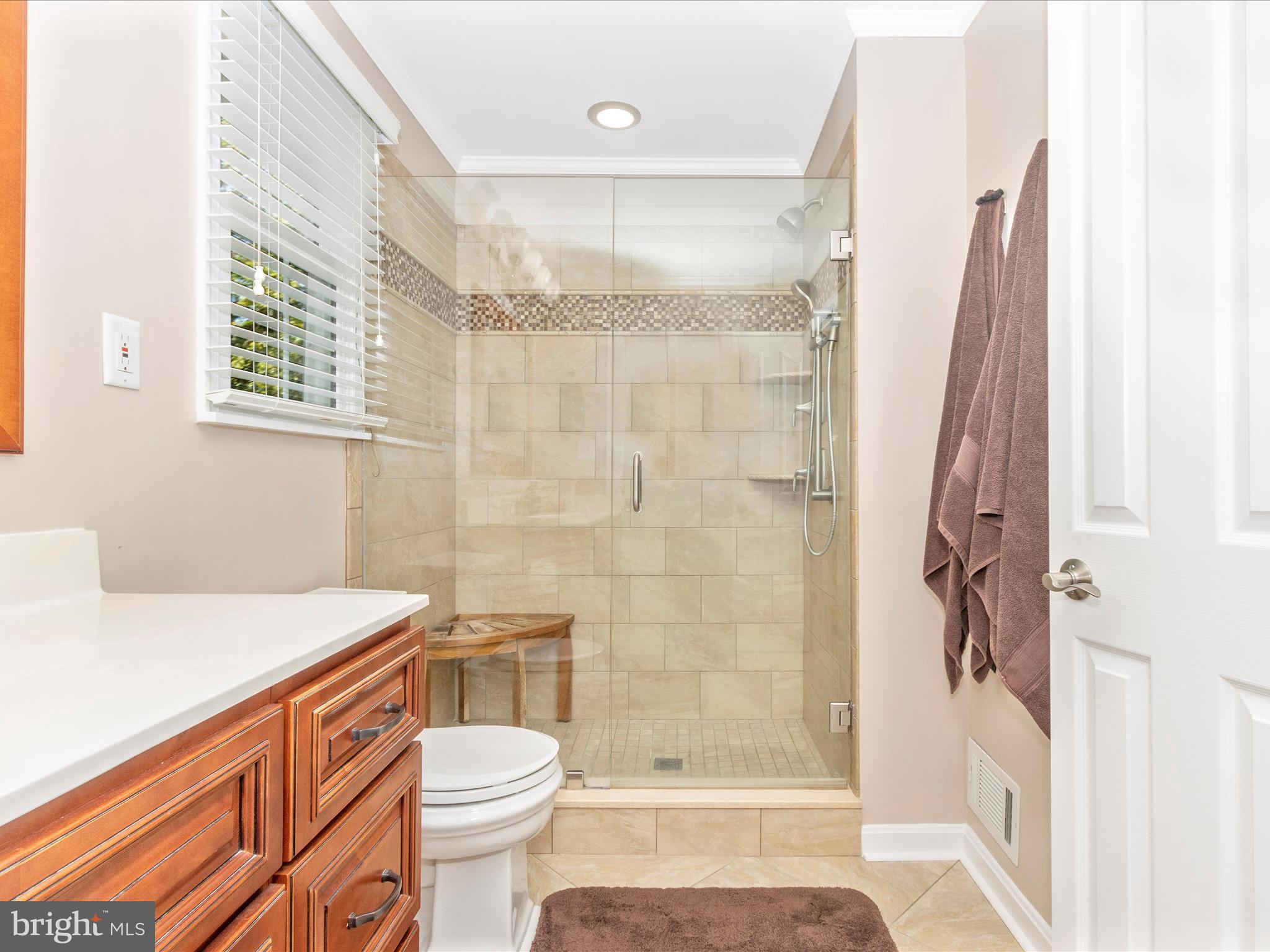 7 Emerson Road Severna Park, MD 21146 - Photo 28 of 49 Primary Bathroom