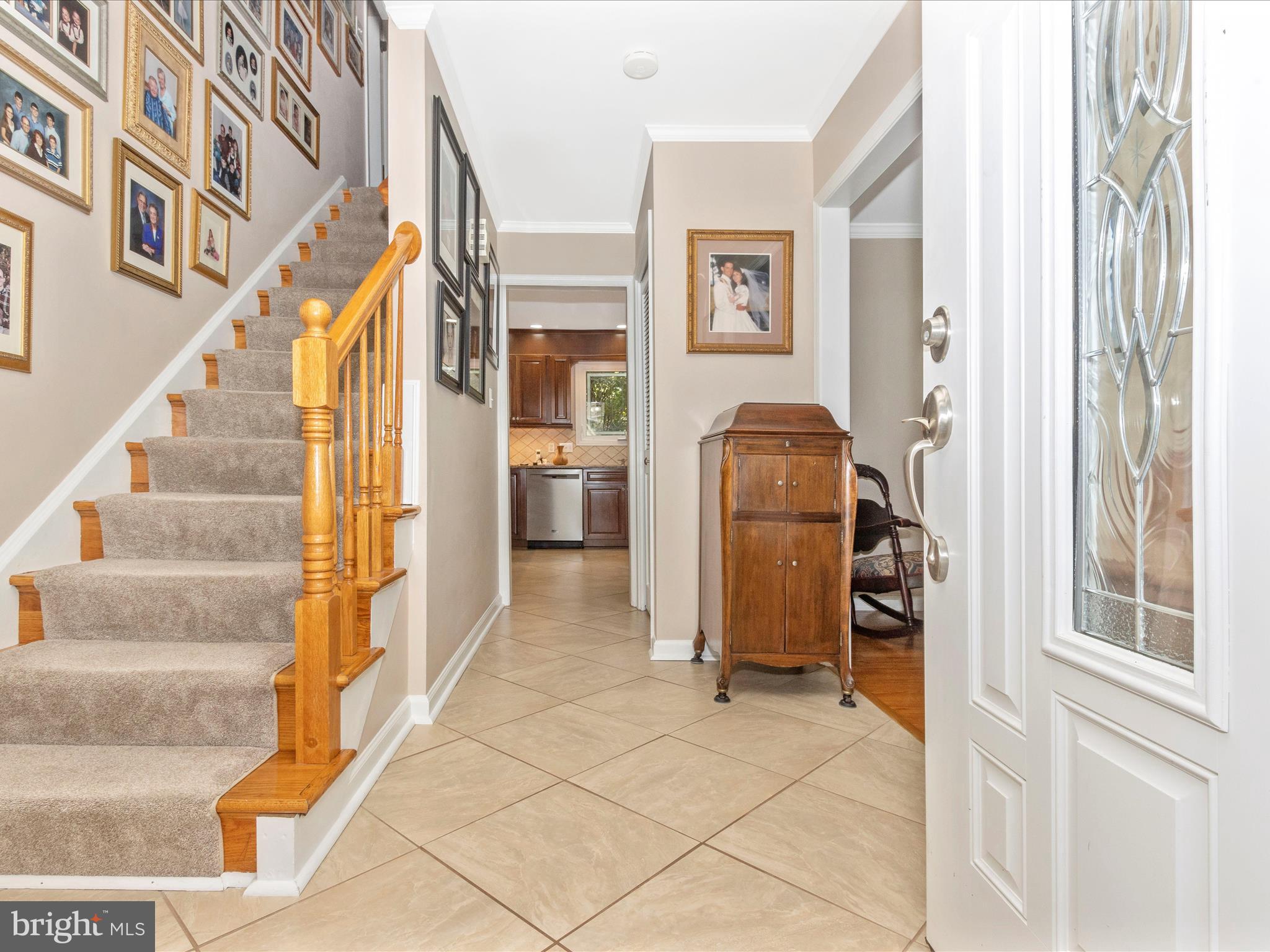 7 Emerson Road Severna Park, MD 21146 - Photo 3 of 49 Entryway