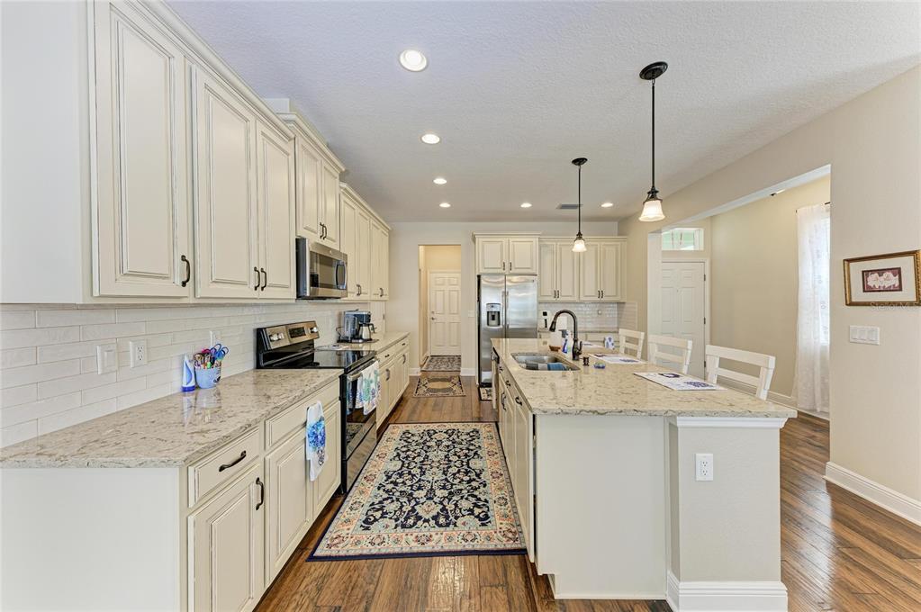 7844 52nd Terrace East Bradenton, FL 34203 - Photo 13 of 37