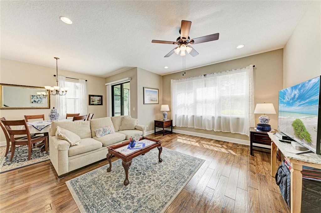 7844 52nd Terrace East Bradenton, FL 34203 - Photo 8 of 37