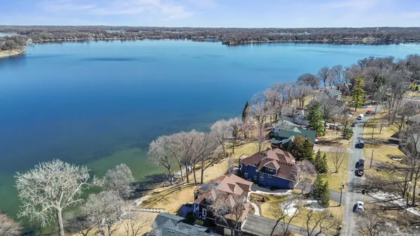 $1,495,000 | 3535 Ivy Place, Orono, MN 55391