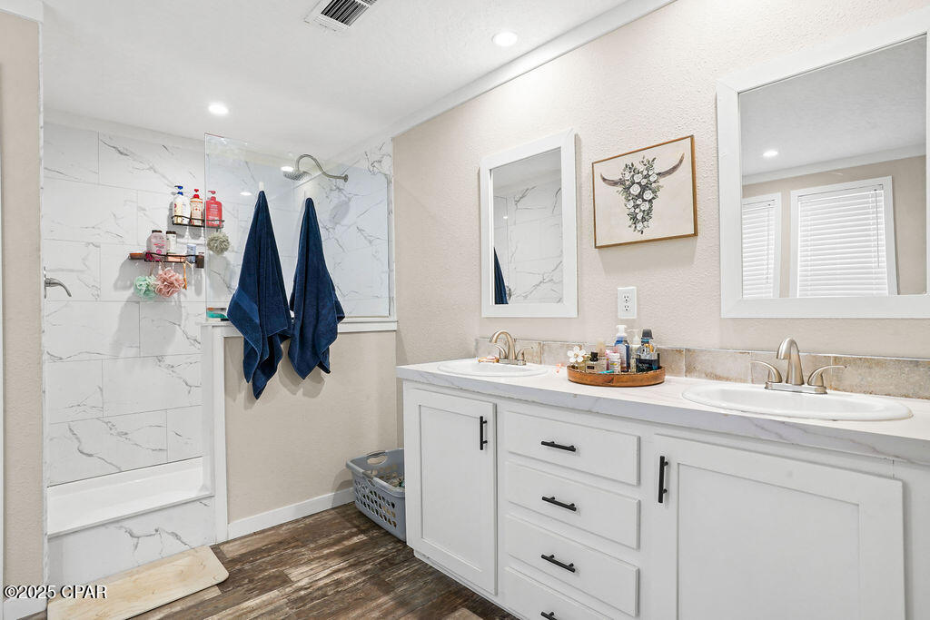 1215 Shores Road Alford, FL 32420 - Photo 16 of 45