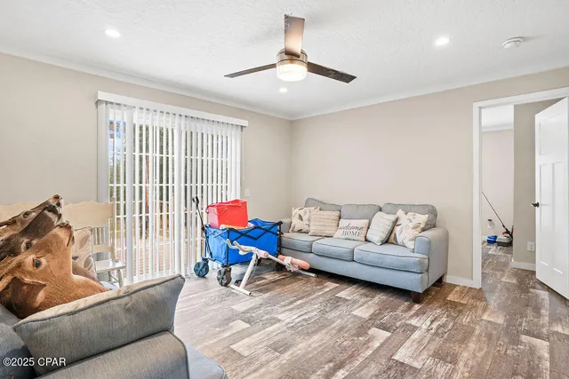 $294,500 | 1215 Shores Road, Alford, FL 32420