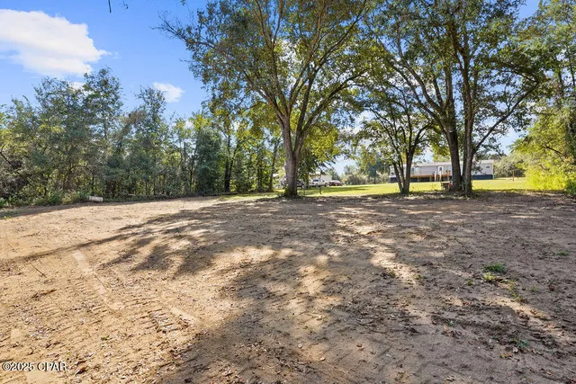 $294,500 | 1215 Shores Road, Alford, FL 32420