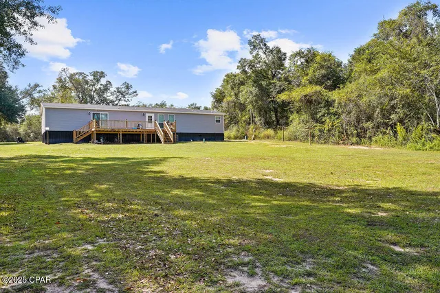 $294,500 | 1215 Shores Road, Alford, FL 32420