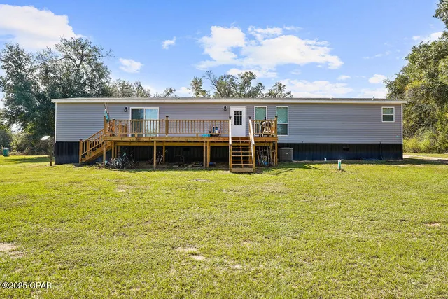 $294,500 | 1215 Shores Road, Alford, FL 32420