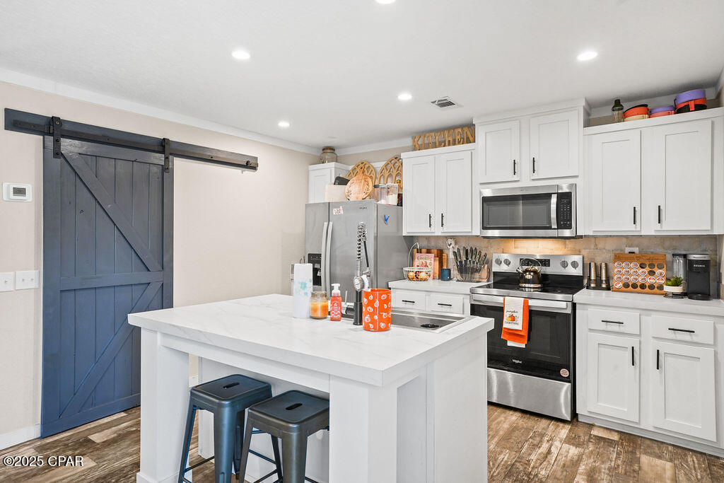 1215 Shores Road Alford, FL 32420 - Photo 10 of 45