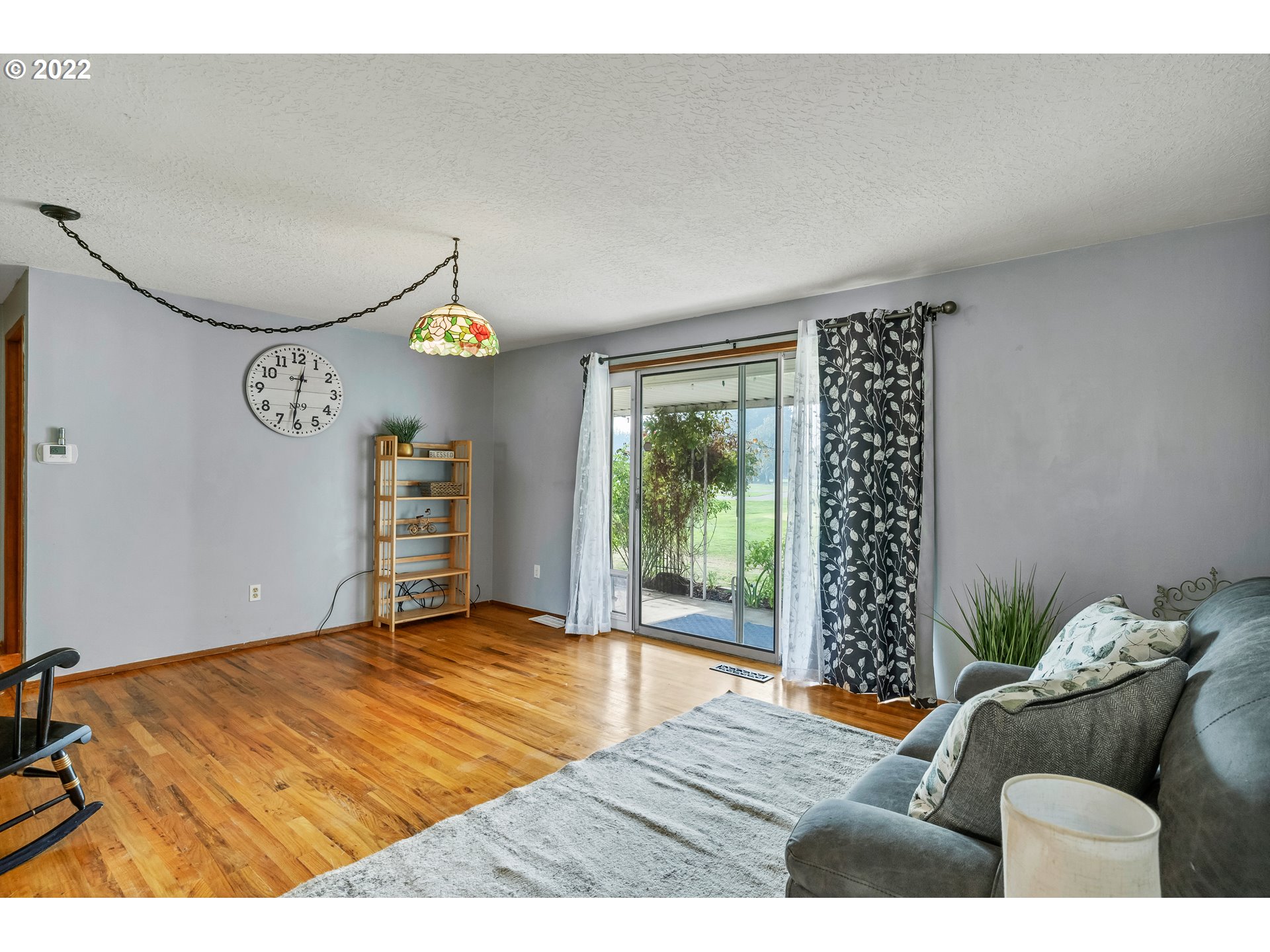 2389 Umpqua Road Woodburn, OR 97071 - Photo 12 of 28 Gallery Image 12