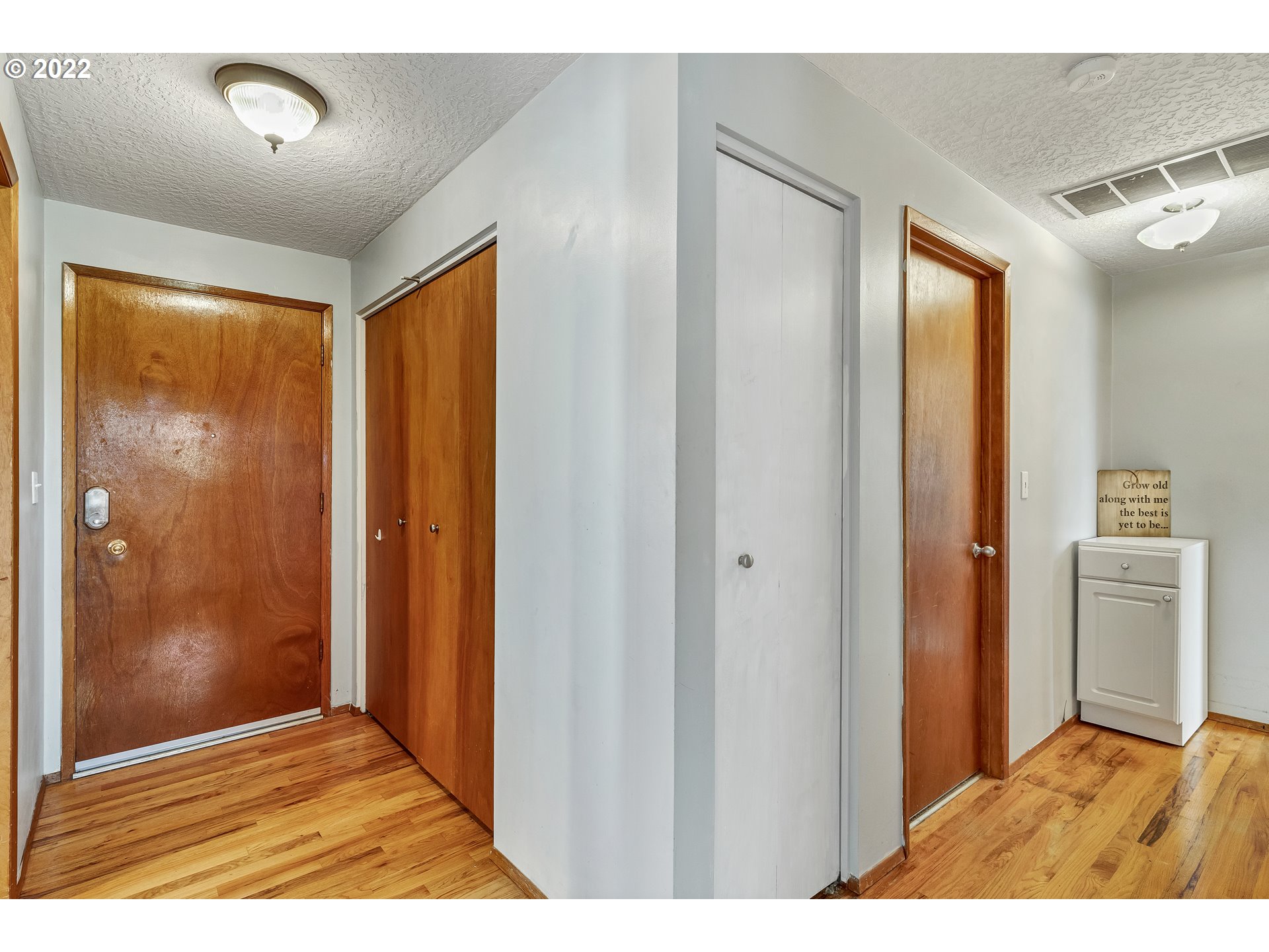 2389 Umpqua Road Woodburn, OR 97071 - Photo 19 of 28 Gallery Image 19