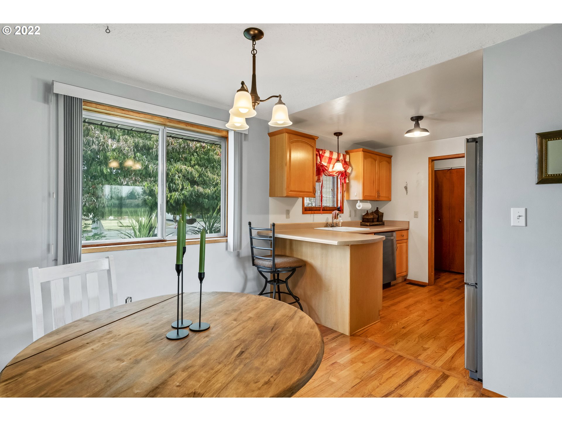 2389 Umpqua Road Woodburn, OR 97071 - Photo 9 of 28 Gallery Image 9