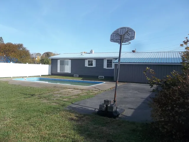 $259,000 | 24 Willow Street, Calais, ME 04619