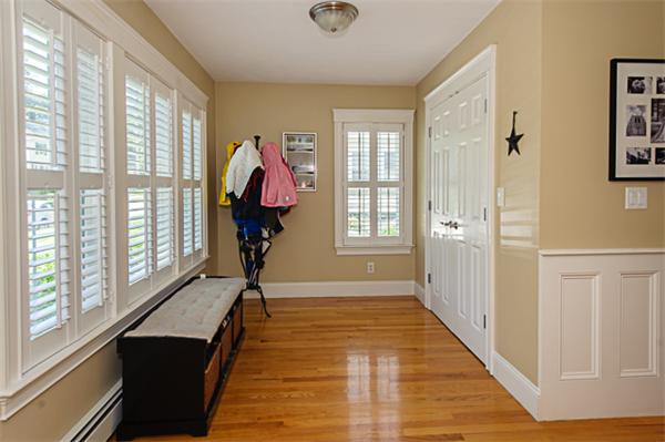 67 Hawthorn Road Braintree, MA 02184 - Photo 9 of 27 Gallery Image 9