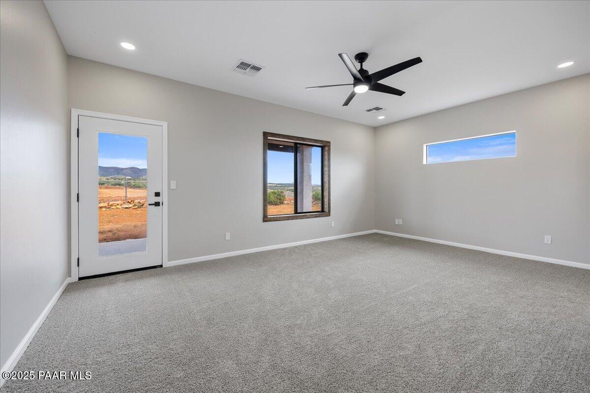 320 South Hoss Road Dewey, AZ 86327 - Photo 19 of 42 a view of an empty room with a window